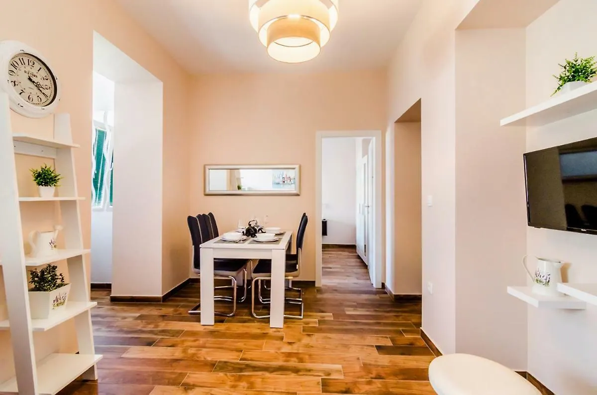 Kalemary'S Apartment Zadar Croatia
